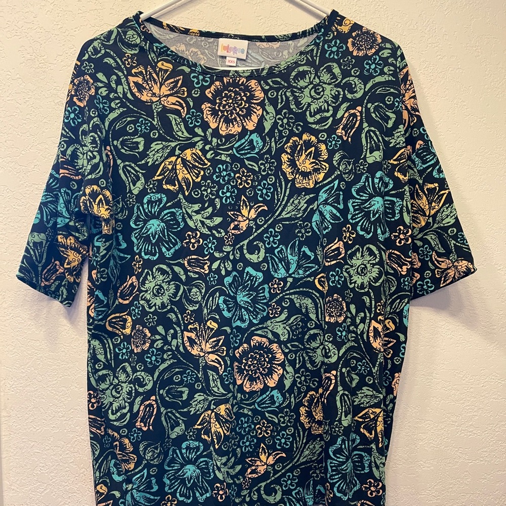 NWT lularoe Irma